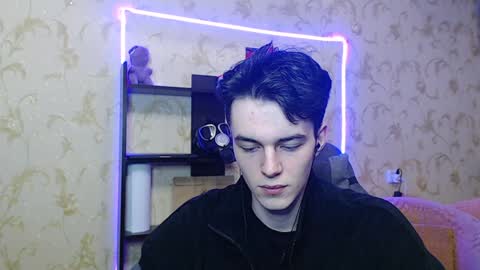 traqqq online show from January 2025 09:23:02 PM