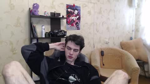 traqqq online show from February 2025 07:48:02 AM