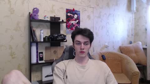 traqqq online show from March 2025 11:17:01 AM