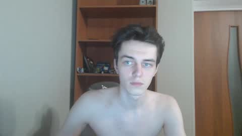 traqqq online show from October 2025 09:25:02 PM