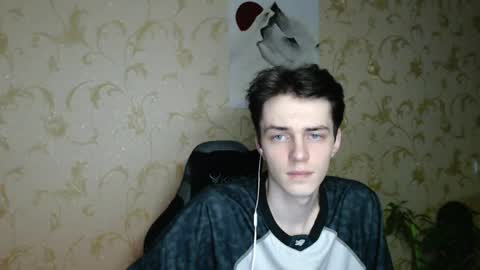 traqqq online show from May 2026 08:37:02 PM