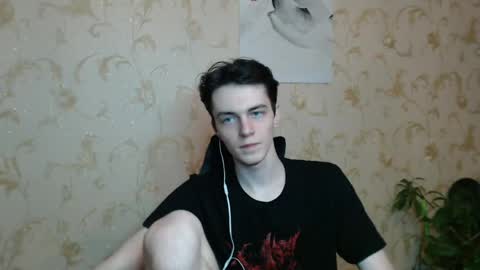 traqqq online show from May 2026 06:26:01 PM