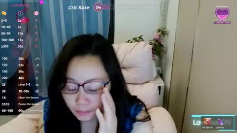 LiLiLi online show from April 2026 10:41:02 PM