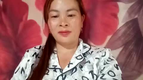 xuxulove00 online show from September 2025 05:39:02 AM