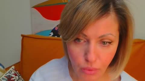 xvaleriax0 online show from February 2026 06:24:02 PM