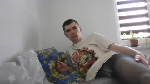 xvenon9898x online show from April 2026 11:04:01 AM