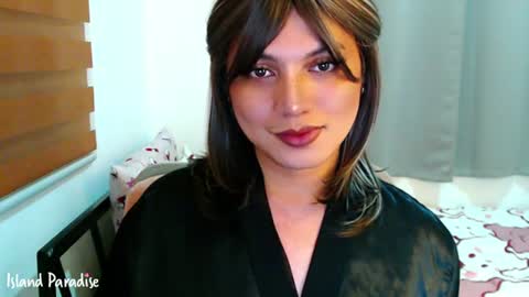 Snapshot of xxjulielovesyouxx chatting on June 2026 04:20:01 PM July online show from June 2026 04:20:01 PM