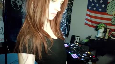 Lilith online show from March 2026 01:31:02 AM