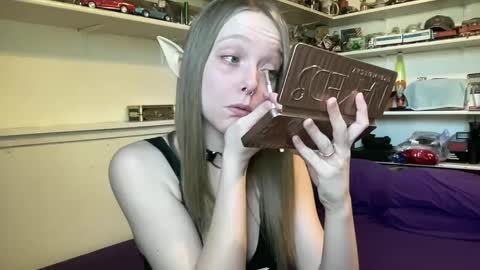 Snapshot of xxloveanastasia chatting on September 2025 05:56:02 PM LoveAnastasia online show from September 2025 05:56:02 PM