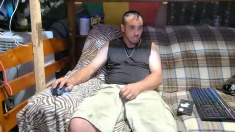 xxScubaStevexx online show from July 2026 02:40:01 AM