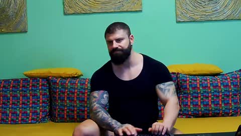 Xtream Leonard online show from February 2025 11:21:02 AM