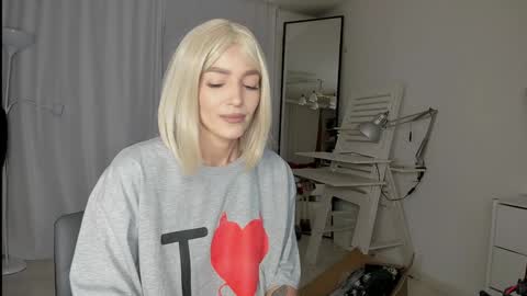 Snapshot of xxx_leila chatting on December 2024 07:13:02 AM xxx_leila online show from December 2024 07:13:02 AM