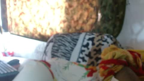   LILI  online show from January 2025 06:16:01 PM