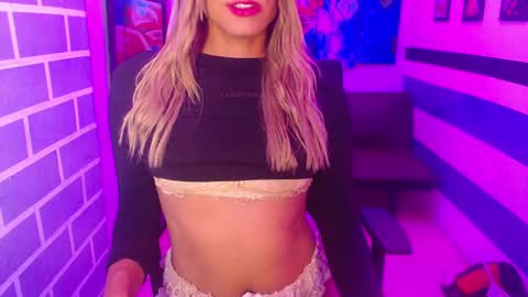 Chiara online show from February 2025 05:15:02 AM