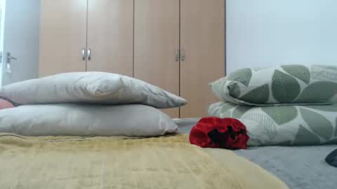 Ayanda online show from February 2025 12:05:02 PM