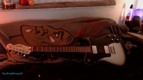 Snapshot of xxxfiveninexxx chatting on December 2024 07:16:02 AM XxxFiveNinexxX online show from December 2024 07:16:02 AM