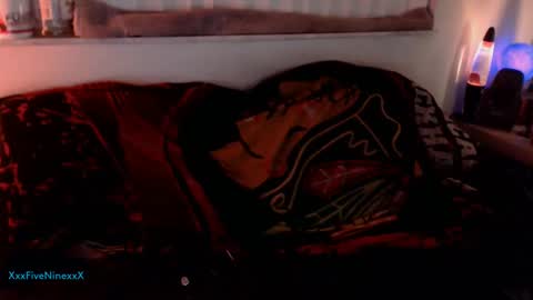 Snapshot of xxxfiveninexxx chatting on December 2024 07:08:01 AM XxxFiveNinexxX online show from December 2024 07:08:01 AM