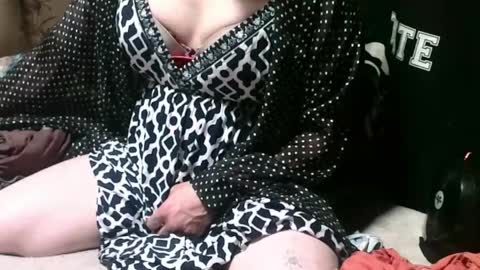 Silky Lingerie grrl online show from April 2026 10:11:01 AM
