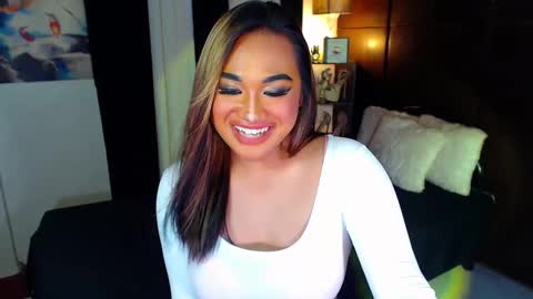 OLIVIA online show from December 2024 02:28:02 AM