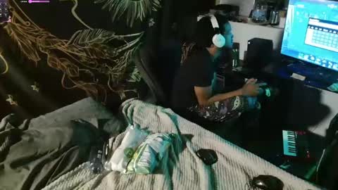 xxxjrstrokesxxx online show from March 2025 07:48:01 PM