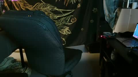 xxxjrstrokesxxx online show from March 2025 07:23:01 PM