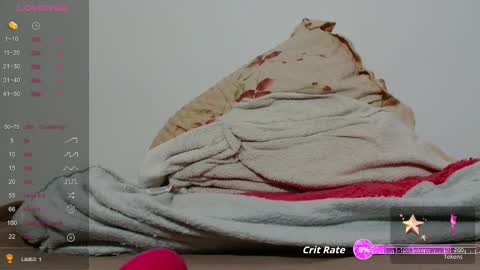 Lola online show from November 2025 07:49:02 PM