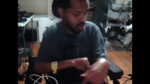 xxxonwheelz online show from September 2025 04:45:02 AM