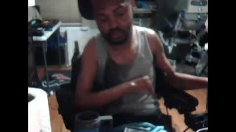 xxxonwheelz online show from November 2025 04:22:02 AM