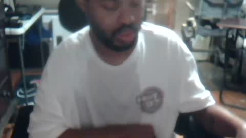 xxxonwheelz online show from November 2025 04:40:02 AM