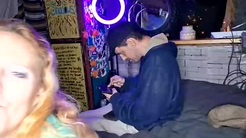 XXXQueenMandyDickenz online show from November 2025 09:54:02 AM