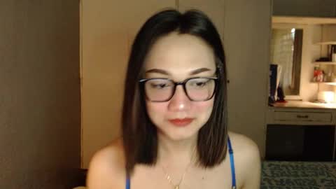 Snapshot of xxxsexydollxxx chatting on October 2025 11:12:02 PM Melissa online show from October 2025 11:12:02 PM