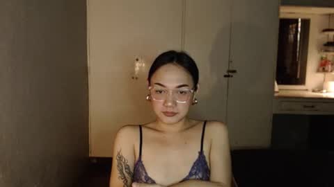 Snapshot of xxxsexydollxxx chatting on November 2025 12:00:02 AM Melissa online show from November 2025 12:00:02 AM