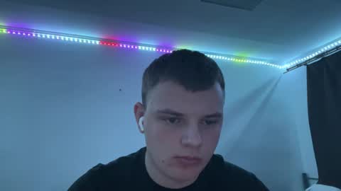 Leo online show from April 2026 08:00:02 PM