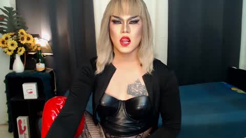 QueenMarina online show from December 2024 07:00:02 PM