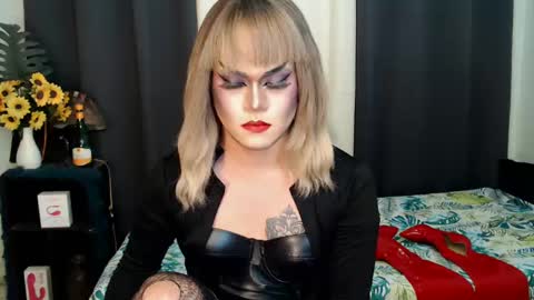 QueenMarina online show from January 2025 12:13:01 PM