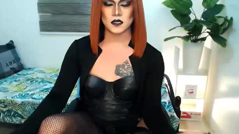 QueenMarina online show from February 2026 12:27:01 PM