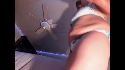 Xzbib online show from January 2025 02:02:02 PM