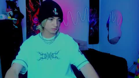 Snapshot of xzerox_ chatting on September 2025 01:49:01 AM xzerox_ online show from September 2025 01:49:01 AM