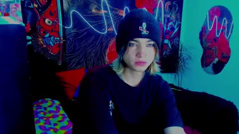 Snapshot of xzerox_ chatting on October 2025 04:31:02 AM xzerox_ online show from October 2025 04:31:02 AM