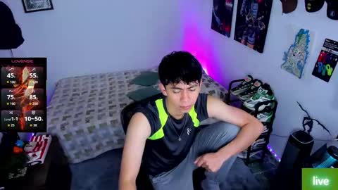 YAIDEN  online show from November 2025 10:04:02 AM