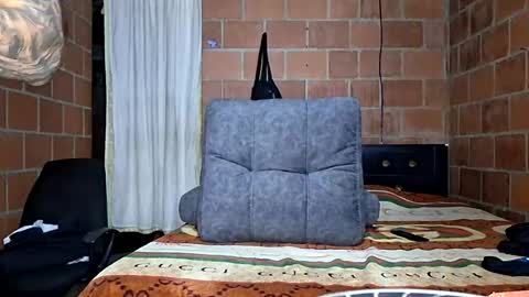 Yajz online show from August 2026 04:56:02 AM