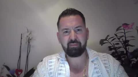 yakijoe online show from April 2026 11:27:01 PM