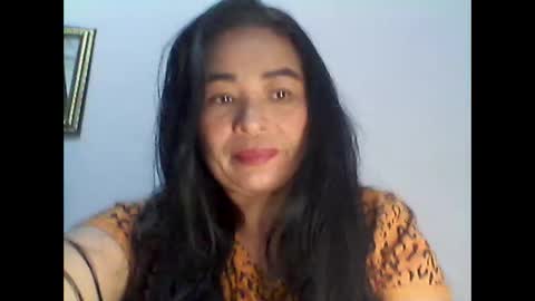 yakissmit online show from February 2026 05:02:01 AM