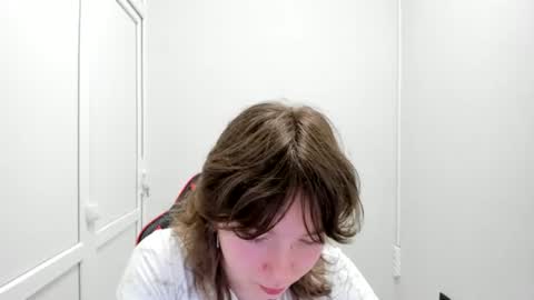 Snapshot of yamihoshii chatting on July 2026 07:04:02 AM Sofia online show from July 2026 07:04:02 AM