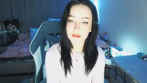 Yami online show from November 2025 08:30:01 PM