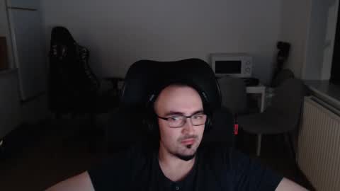 YamilLamal online show from December 2025 07:20:02 PM