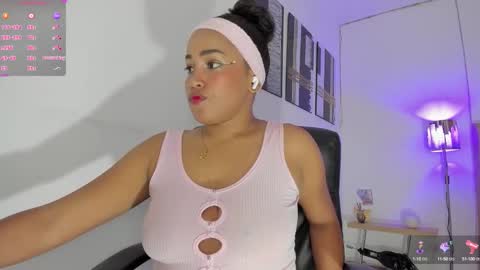 Naomi online show from October 2025 08:59:01 PM