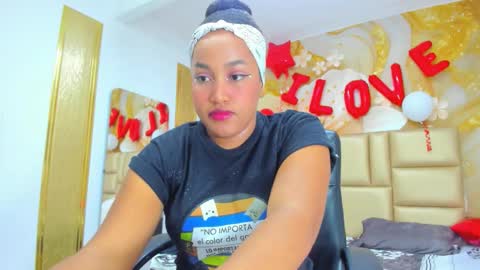 Naomi online show from February 2026 07:43:02 PM