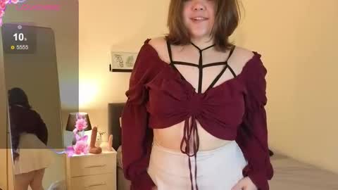 Sofia online show from November 2025 10:20:02 PM