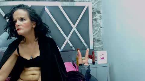 yanetrose online show from October 2025 04:09:02 AM